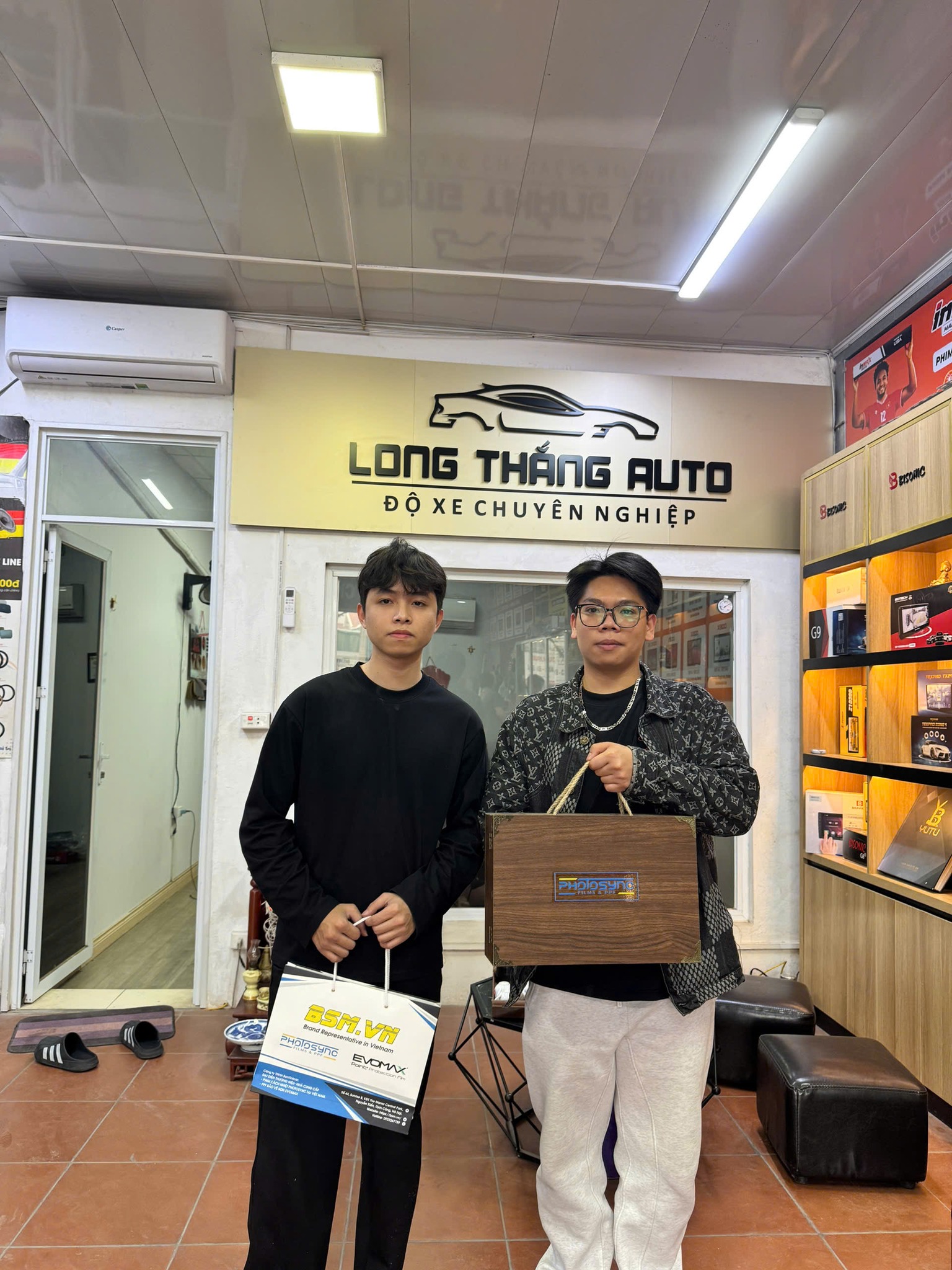 Photosync Chúc Xuân Long Thắng Auto - Đại Lý Dán Phim Cách Nhiệt Cho Xe Độ